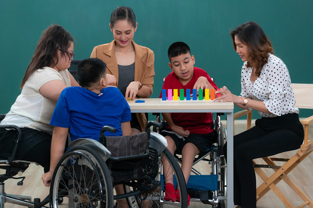 Statut Des Accompagnants D’élèves En Situation De Handicap (AESH ...